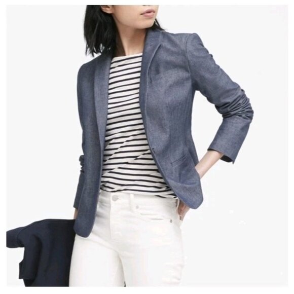 Banana Republic Jackets & Blazers - Banana Republic Woman’s Long and Lean Blazer Light Blue Size 10